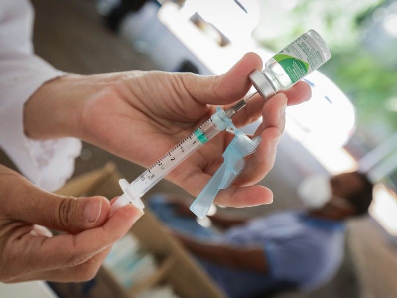 Vacina contra a gripe segue disponível nos postos de saúde de Salvador
