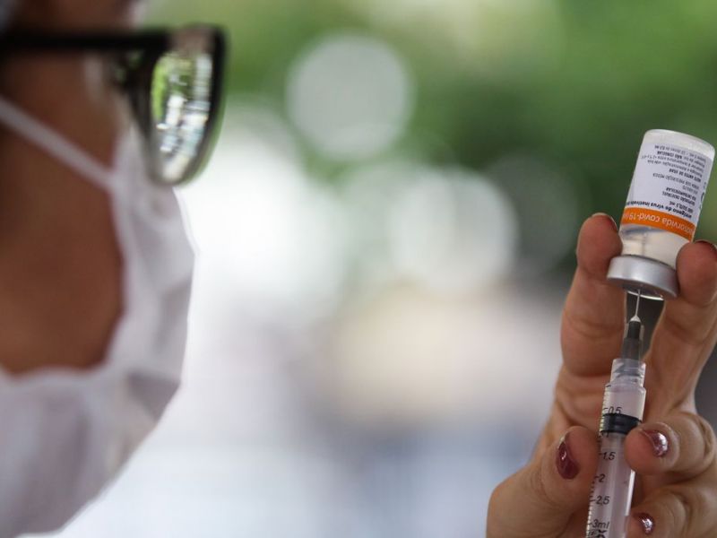 Vacinação será suspensa no final de semana em Salvador por causa de mutirão do Bolsa Família