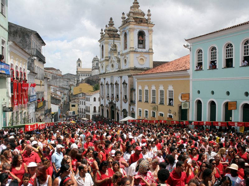  Celebração a Santa Bárbara: calendário de Festas Populares da Bahia começa neste sábado (4)