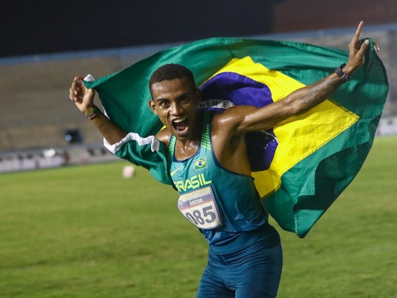  Danielzinho faz segundo melhor tempo da história do Brasil na maratona da Espanha