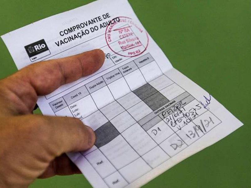 Datafolha: 81% dos brasileiros apoiam 'passaporte de vacina'