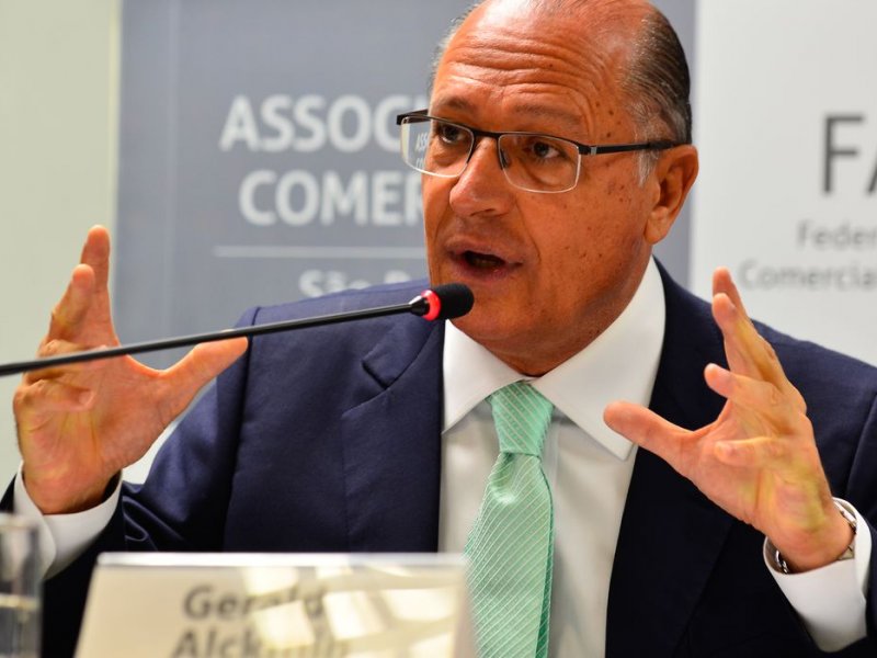 Alckmin afirma vai voltar a conversar com o PSB sobre filiação ao partido