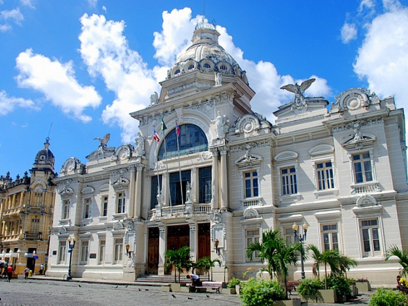 Após pedido de suspensão de licitação do Palácio Rio Branco, MP-BA aponta irregularidades em edital