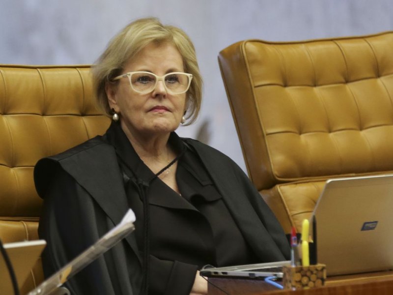 Ministra Rosa Weber envia à PGR notícia-crime contra Bolsonaro e Queiroga