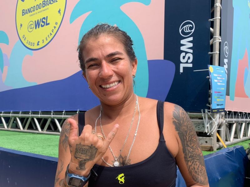 Silvana Lima celebra ida à final na WSL: 'A primeira do ano'