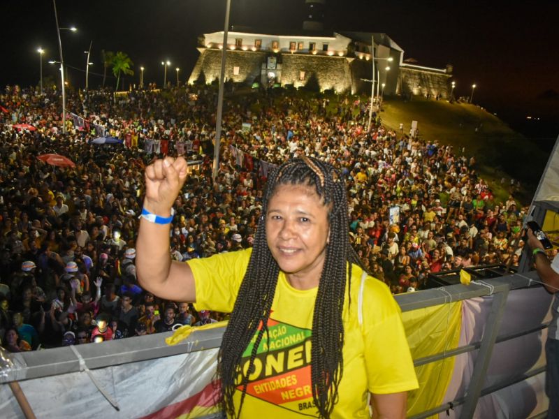 Marta rebate ACM Neto sobre críticas à Educação na Bahia: “Além de estar desinformado, nunca fez o dever de casa”